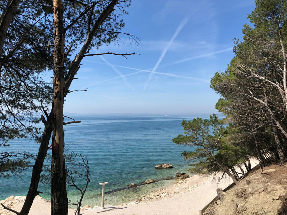 Beach around the town Stobreč