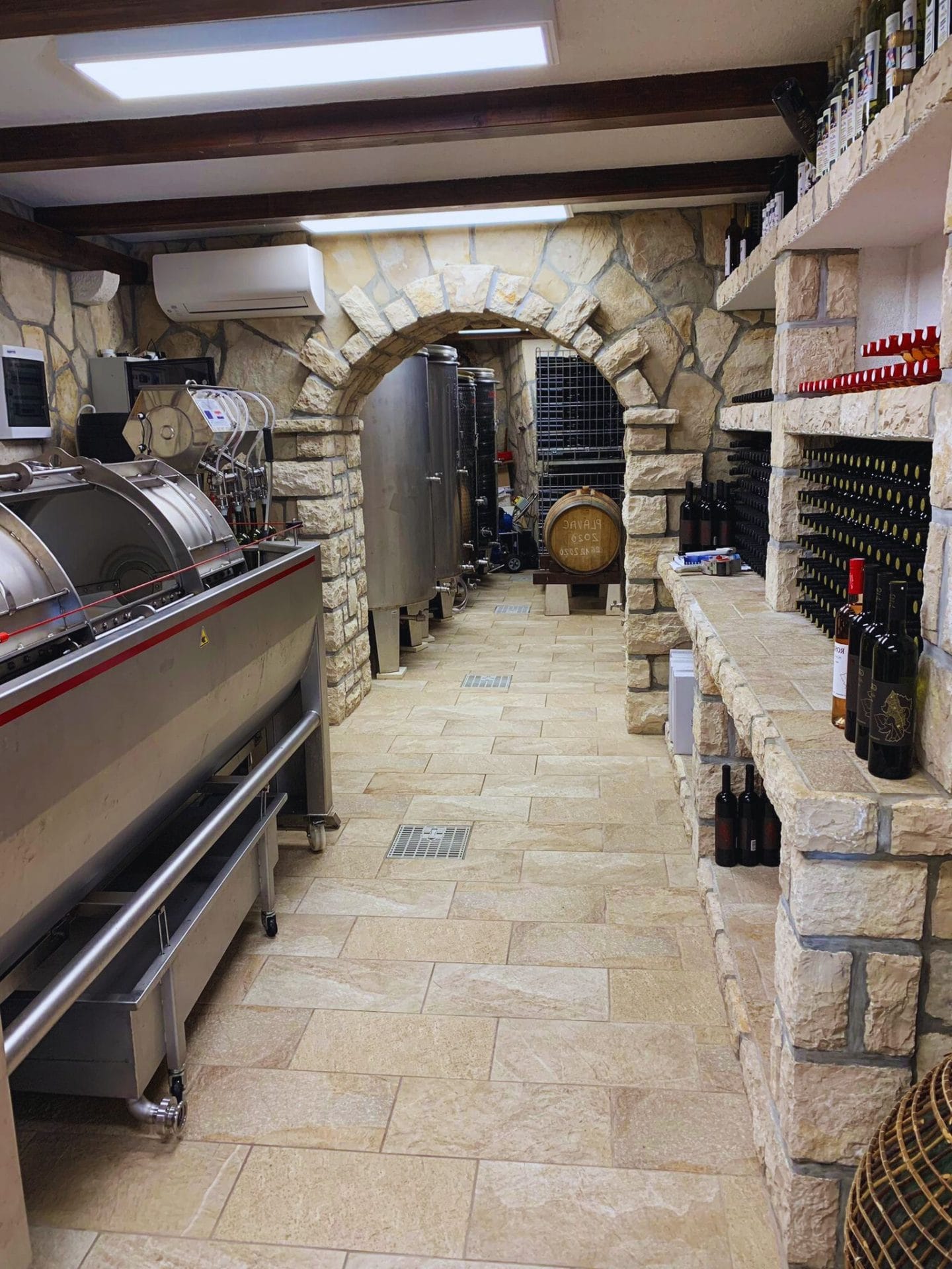 Lovrić Winery Wine Celler